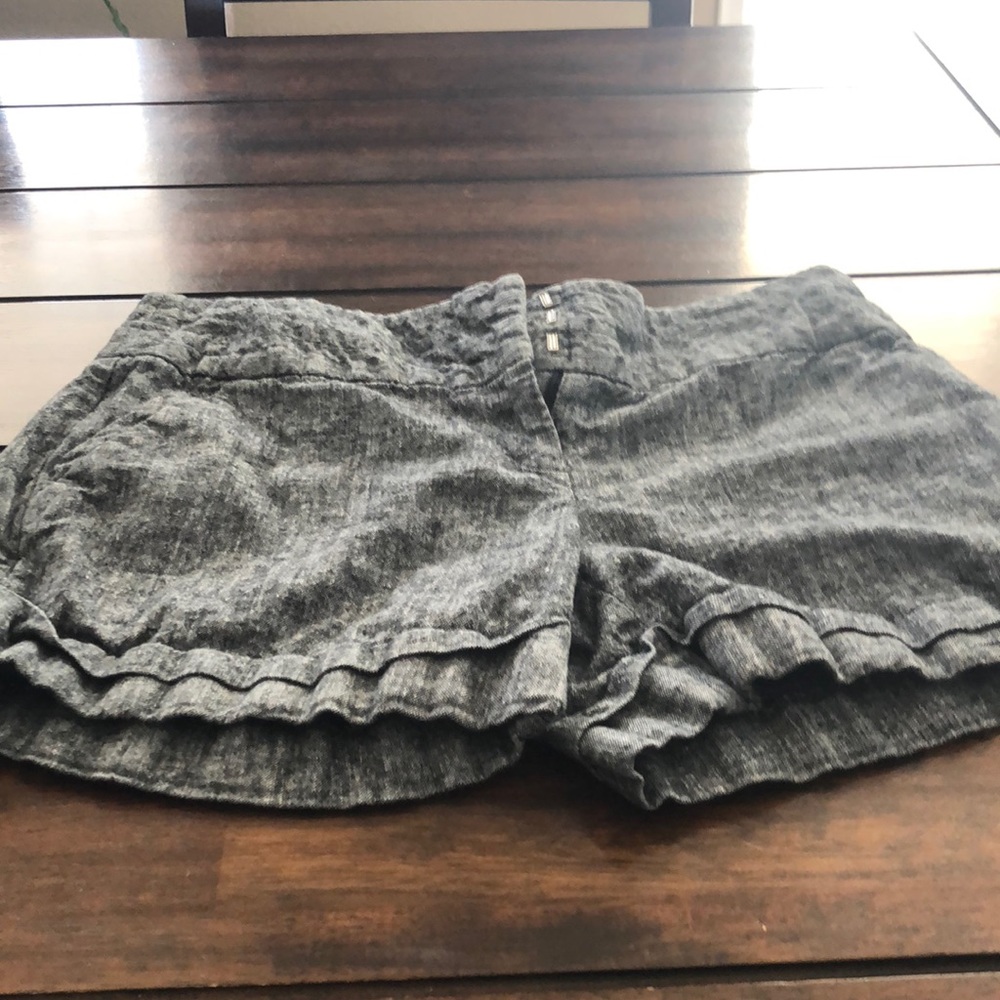 Grey shorts